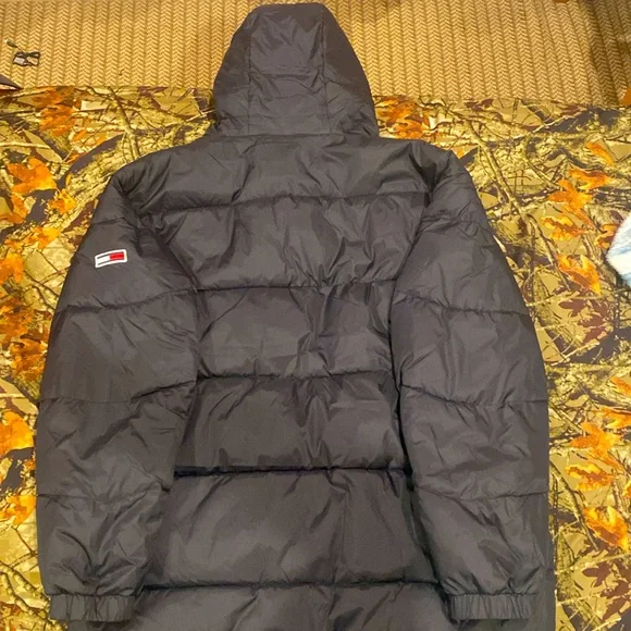 Brand New Men’s L Tommy Jeans Puffer Jacket - Picture 7 of 7